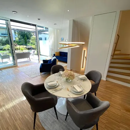 Art House - Luxurioses Design Ferienhaus Mit Privatem Atelier Und Sudterrasse Im Inntal - 149 Qm Brannenburg