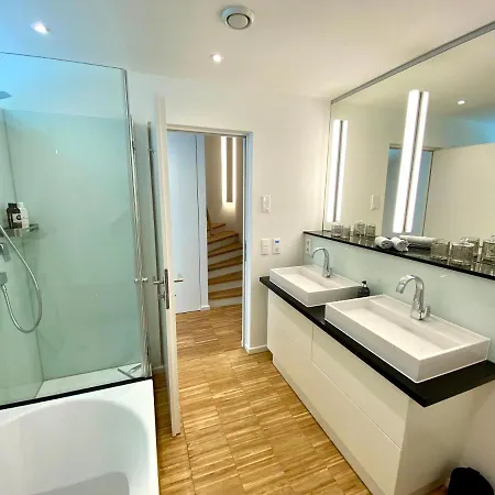 Art House - Luxurioses Design Ferienhaus Mit Privatem Atelier Und Sudterrasse Im Inntal - 149 Qm Appartement Brannenburg