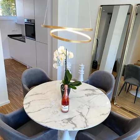 Art House - Luxurioses Design Ferienhaus Mit Privatem Atelier Und Sudterrasse Im Inntal - 149 Qm * Brannenburg