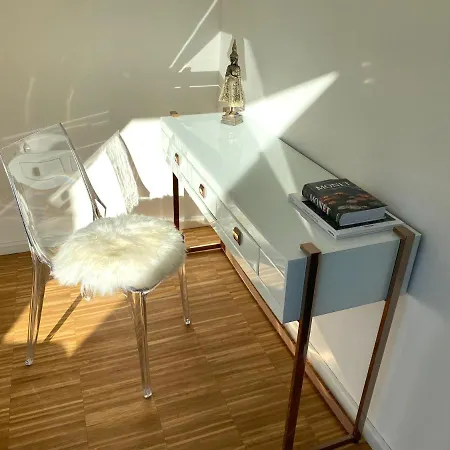 Art House - Luxuriöses Design Ferienhaus Mit Privatem Atelier Und Südterrasse Im Inntal - 149 Qm