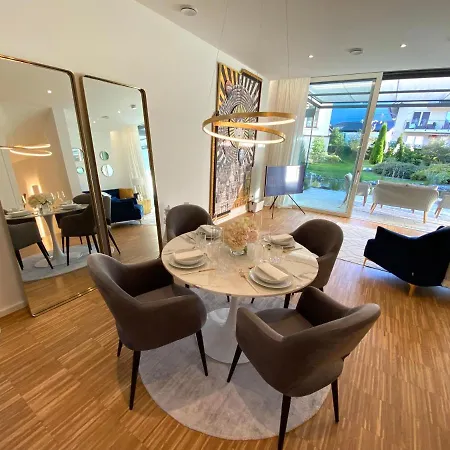 Art House - Luxurioses Design Ferienhaus Mit Privatem Atelier Und Sudterrasse Im Inntal - 149 Qm Brannenburg
